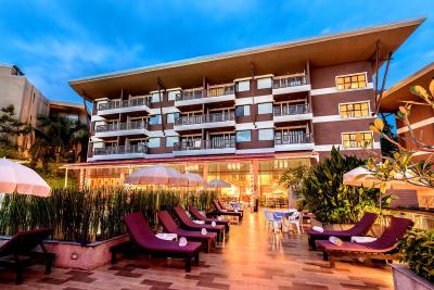Peach Blossom Resort
