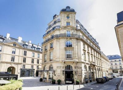 Grand Hotel Du Palais Royal 