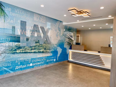 Travelodge by Wyndham LAX South