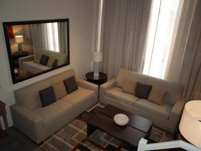 Eco Alcala Suites