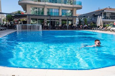 Alkan Hotel