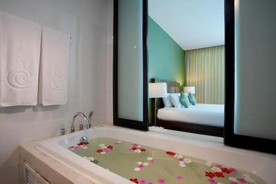 Centra by Centara Coconut Beach Resort Samui