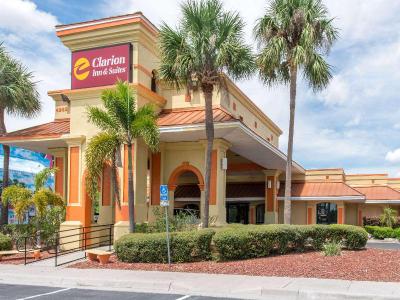 Clarion Inn & Suites Kissimmee Lake Buena Vista S
