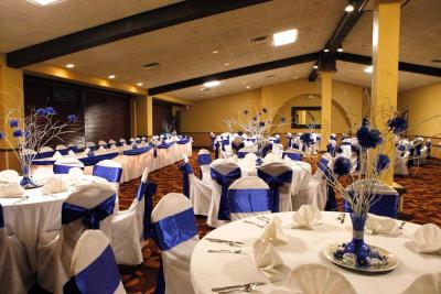 Sonesta Hotel Grand Rapids Airport
