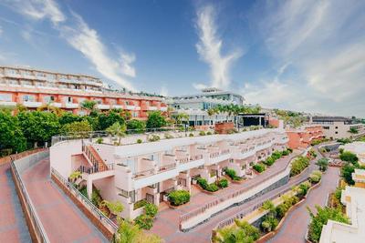 Landmar Costa Los Gigantes Family Resort
