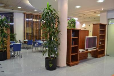 Bahía Aparthotel