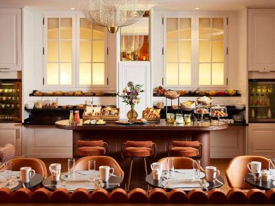Sofitel Paris Baltimore Tour Eiffel