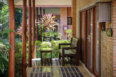 Phowadol Resort
