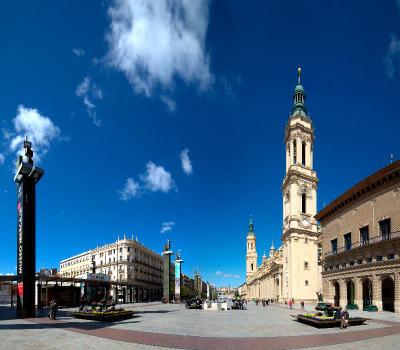 Pilar Plaza