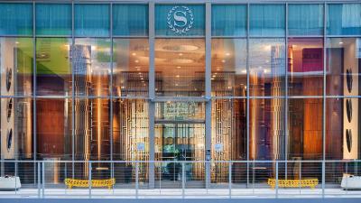 Sheraton Grand Los Angeles