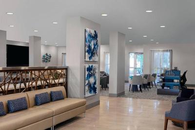 Courtyard Miami Aventura Mall