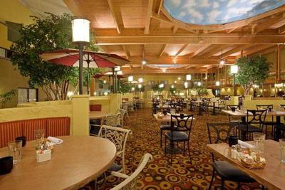 Vision Hotel & Conference CenterMansfield-Foxboro