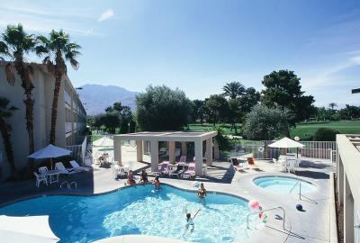 WorldMark Palm Springs - Plaza Resort and Spa