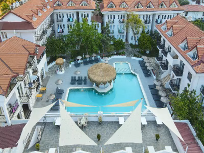 Akdeniz Beach