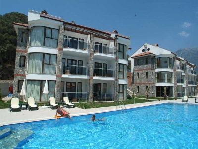 Tropical  Deluxe Suites
