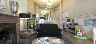 Vale Suites