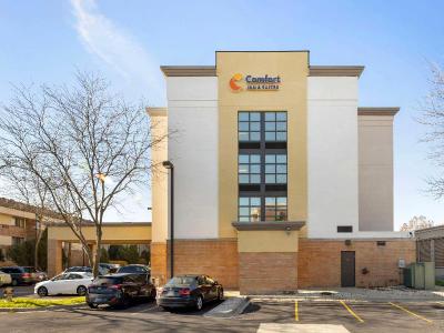 Comfort Inn & Suites Arlington Heights