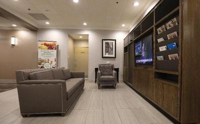 Holiday Inn Chicago O'Hare