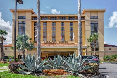 Embassy Suites International Dr Convention Center