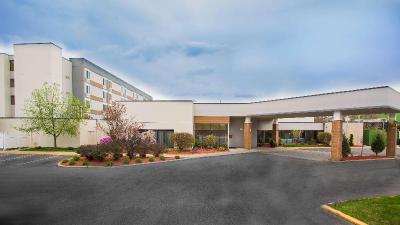 Best Western Plus New Englander
