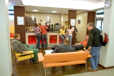 Jugendherberge Köln-Riehl - City Hostel
