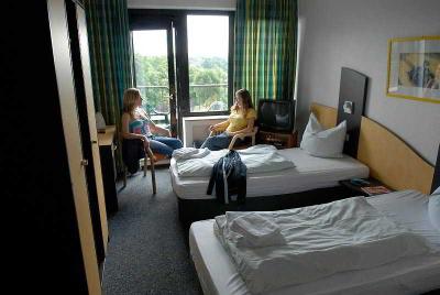 Jugendherberge Köln-Riehl - City Hostel