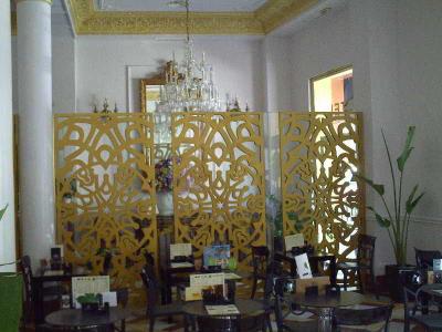 Adriano Hotel