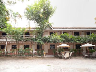 703 Koh Chang Riverside Resort