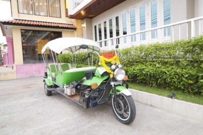B2 Premier Hotel & Resort