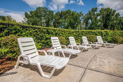 Quality Inn & Suites Baymeadows