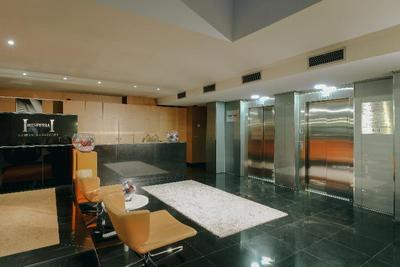 Hesperia Fira Apartments