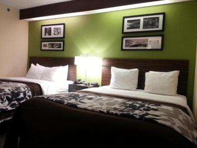 Sleep Inn Airport - Billy Graham Parkway