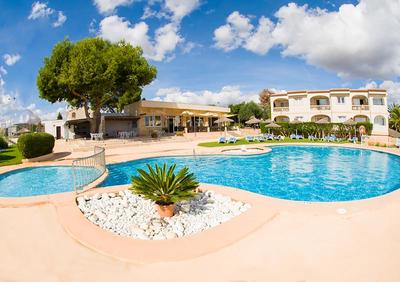 Apartamento Sol Romantica by DOT Suites