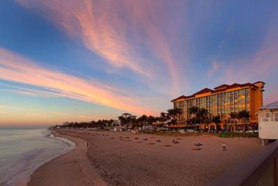 Wyndham Deerfield Beach Resort
