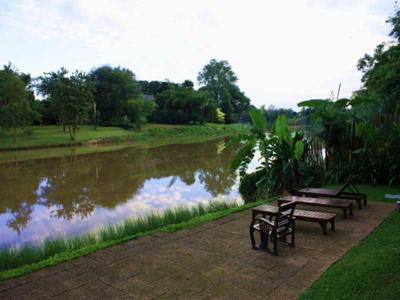 Lanna Dusita Riverside Boutique Resort