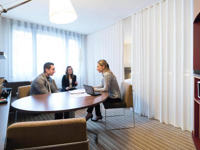 Novotel Suites Paris Montreuil Vincennes
