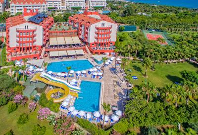 Royal Atlantis Beach