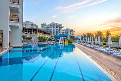 Royal Atlantis Resort Spa