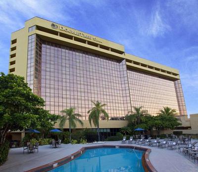 DoubleTree by Hilton Hotel Miami Airport