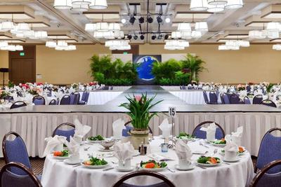 DoubleTree by Hilton Hotel Miami Airport