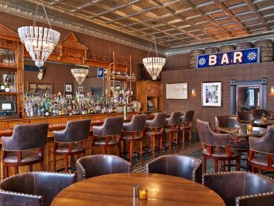 Hotel Jerome