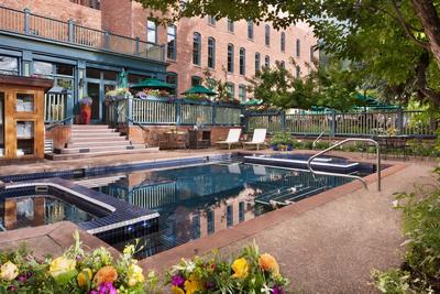 Hotel Jerome