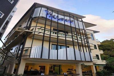 The Wave Hotel Patong Sha