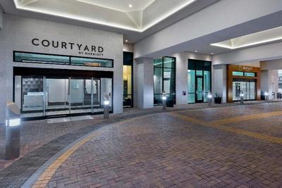 Courtyard By Marriott Atlanta Midtown