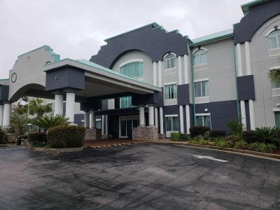 Best Western Plus Blue Angel Inn