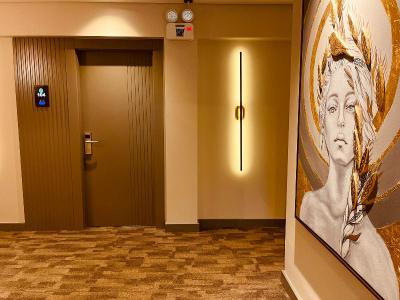 Monalisa Hotels