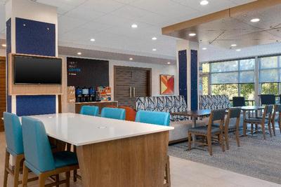Holiday Inn Express And Suites Alton St Louis Area