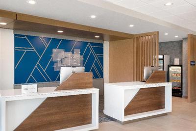Holiday Inn Express And Suites Alton St Louis Area