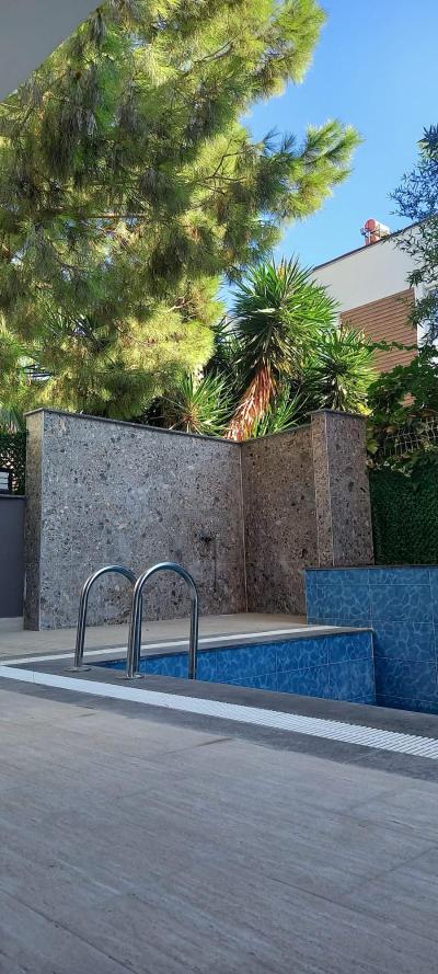 Leaf River Suites