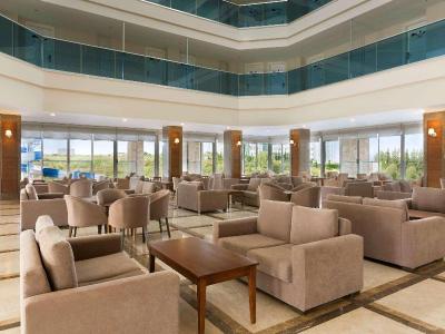 Ramada Resort By Wyhdam Side